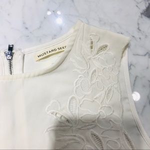 Mustard Seed Crop Top Size M